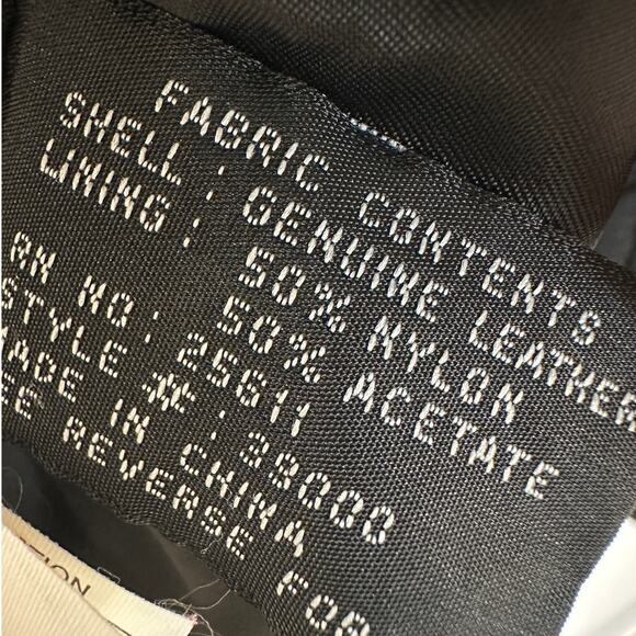 Women Size Large Vintage 100% Leather Jacket Fall Winter Front Zip Closet Staple - Picture 8 of 12